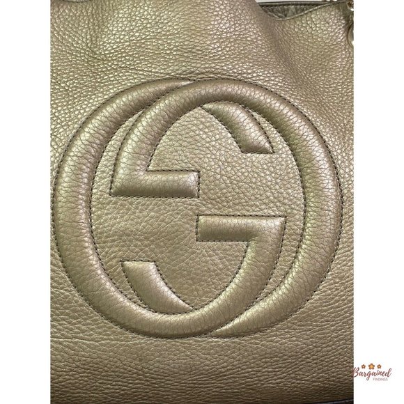 Authentic GUCCI Gold Metallic Pebbled Calfskin Medium Soho Chain Shoulder Bag - Picture 2 of 13